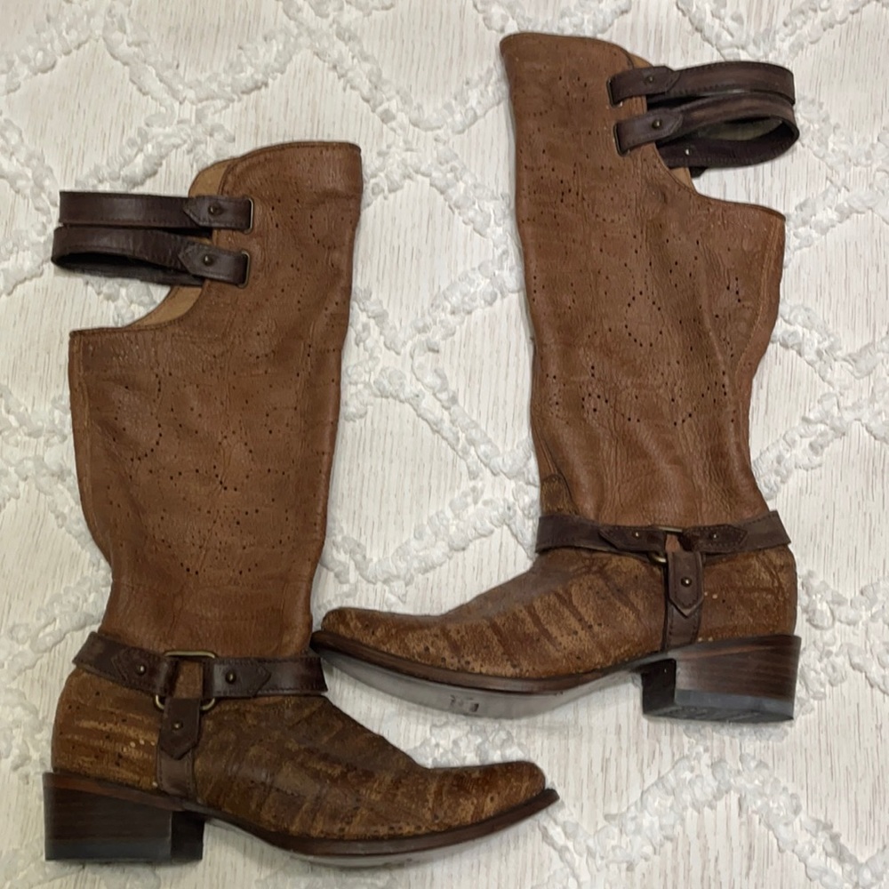 Corral Vintage Cowboy Boots